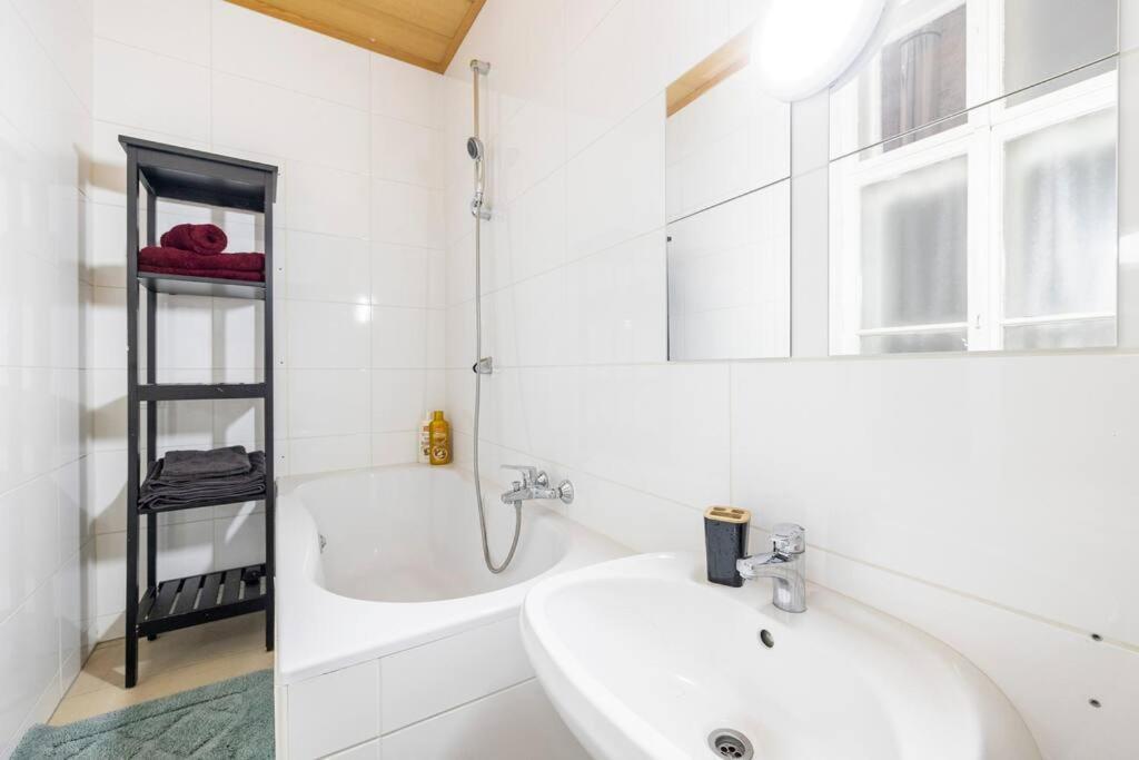 Charming Spacious Apartment Viyana Dış mekan fotoğraf