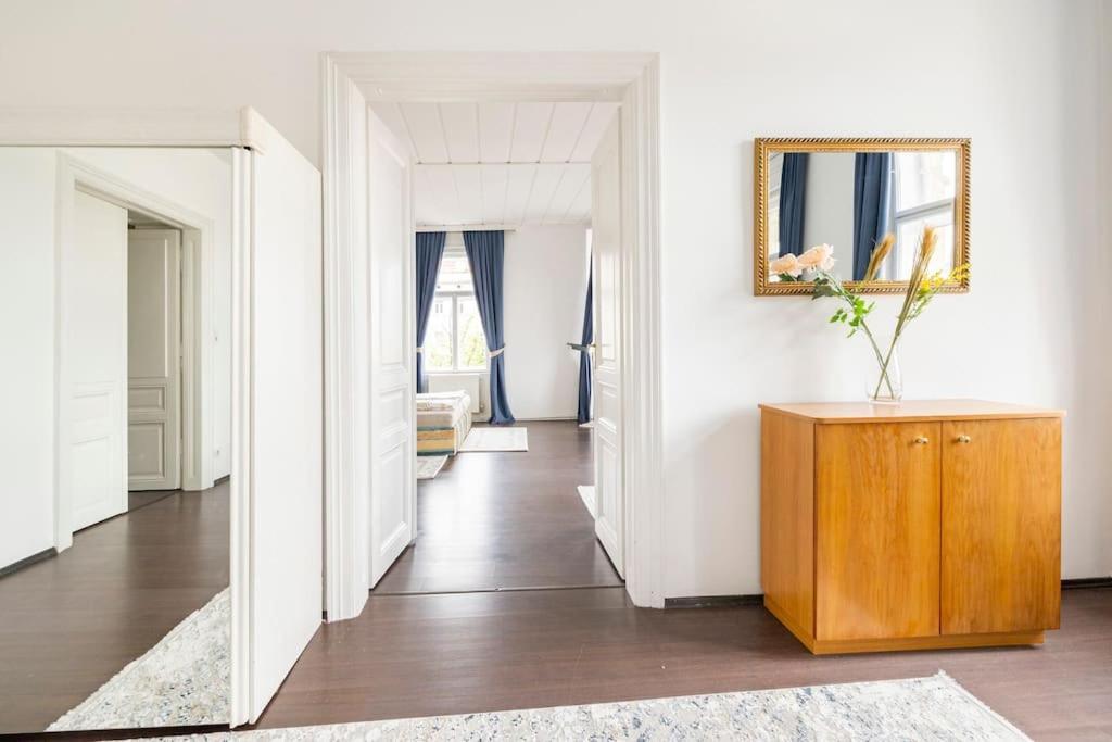 Charming Spacious Apartment Viyana Dış mekan fotoğraf